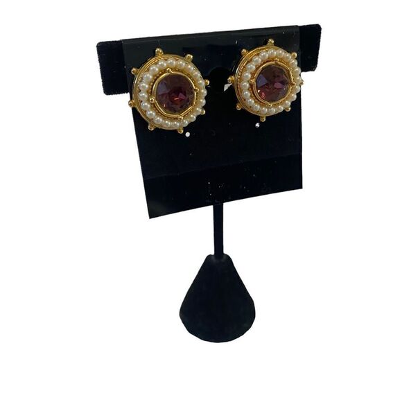 Vintage Striking Button Clip-On Earrings w/ Large Faux Amethyst Stone. - Picture 2 of 5